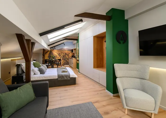 아파트 Varvedohaz *