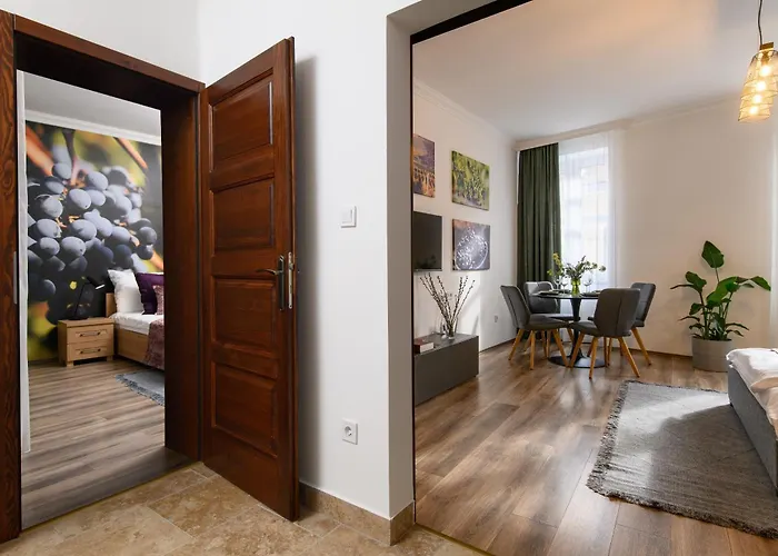 Várvédőház Appartamento Eger